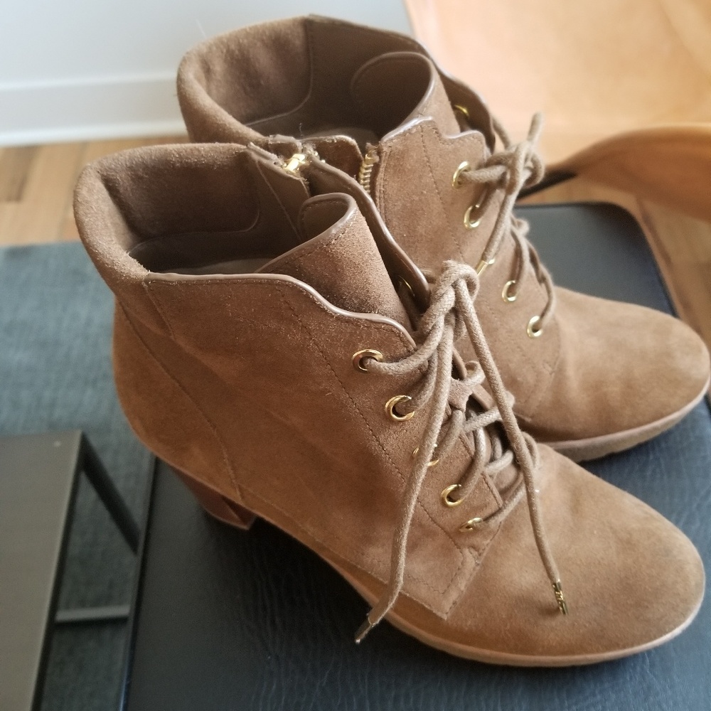 Super confy MICHAEL KORS BOOTS